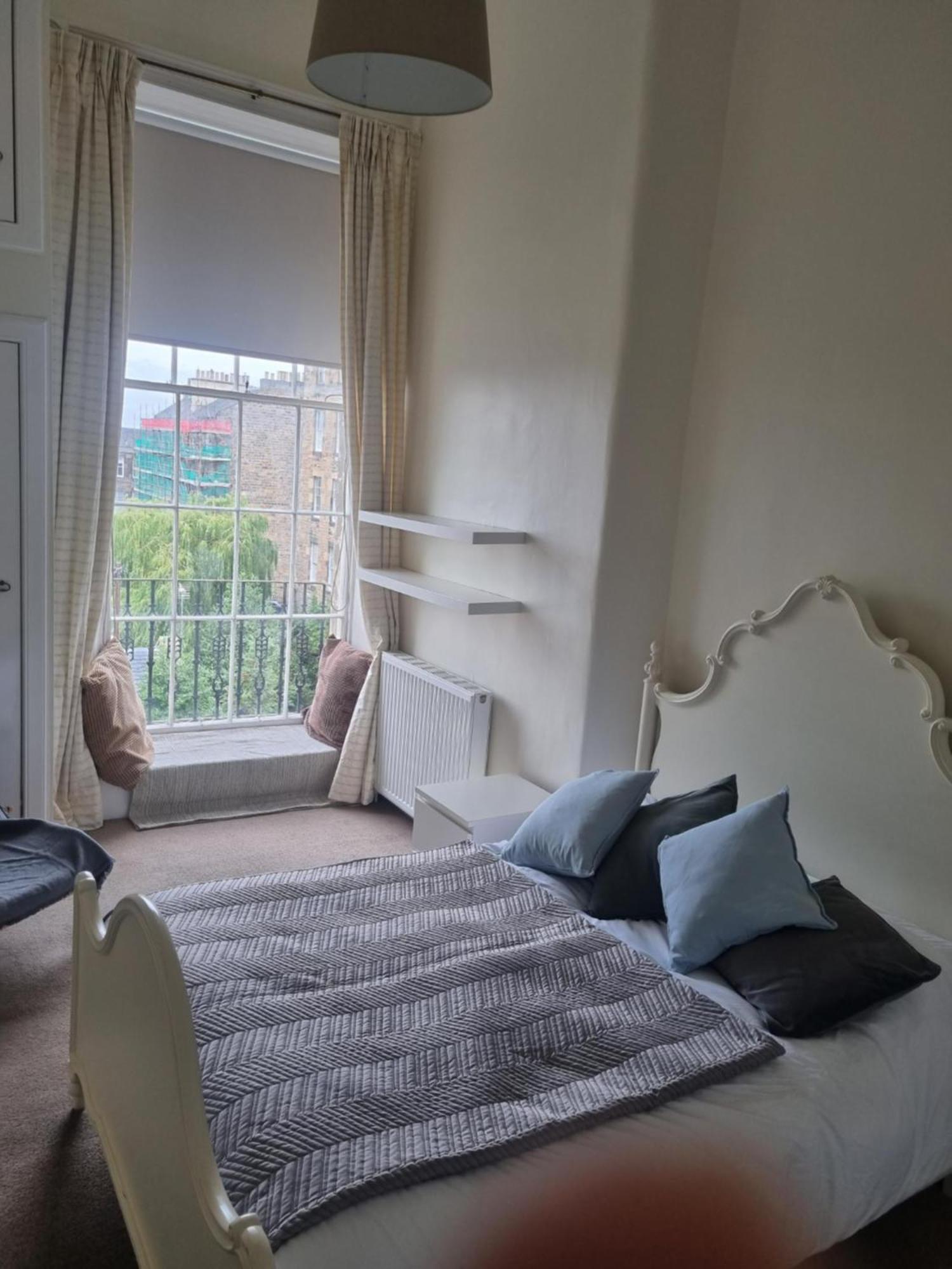 Apartment 3 Double-bed Georgian In Prime Location *